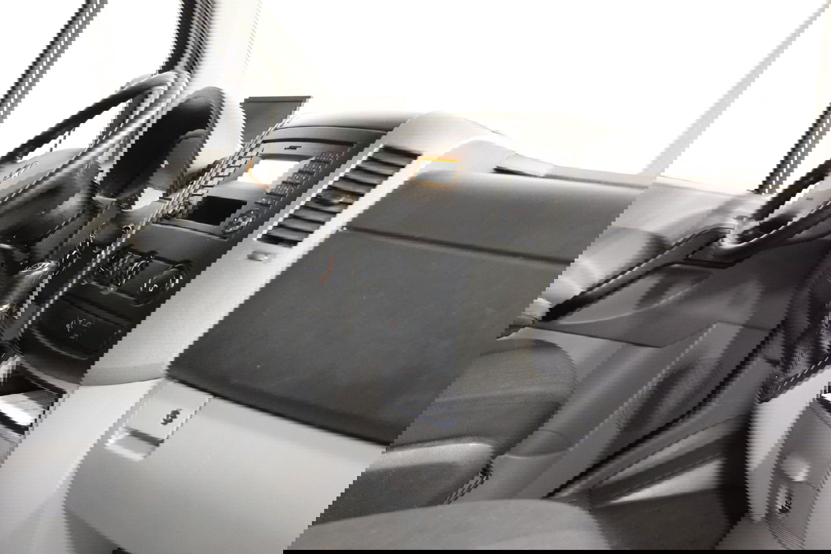 Mercedes-Benz Sprinter 311 2.2 CDI LAADKLEP POST NL