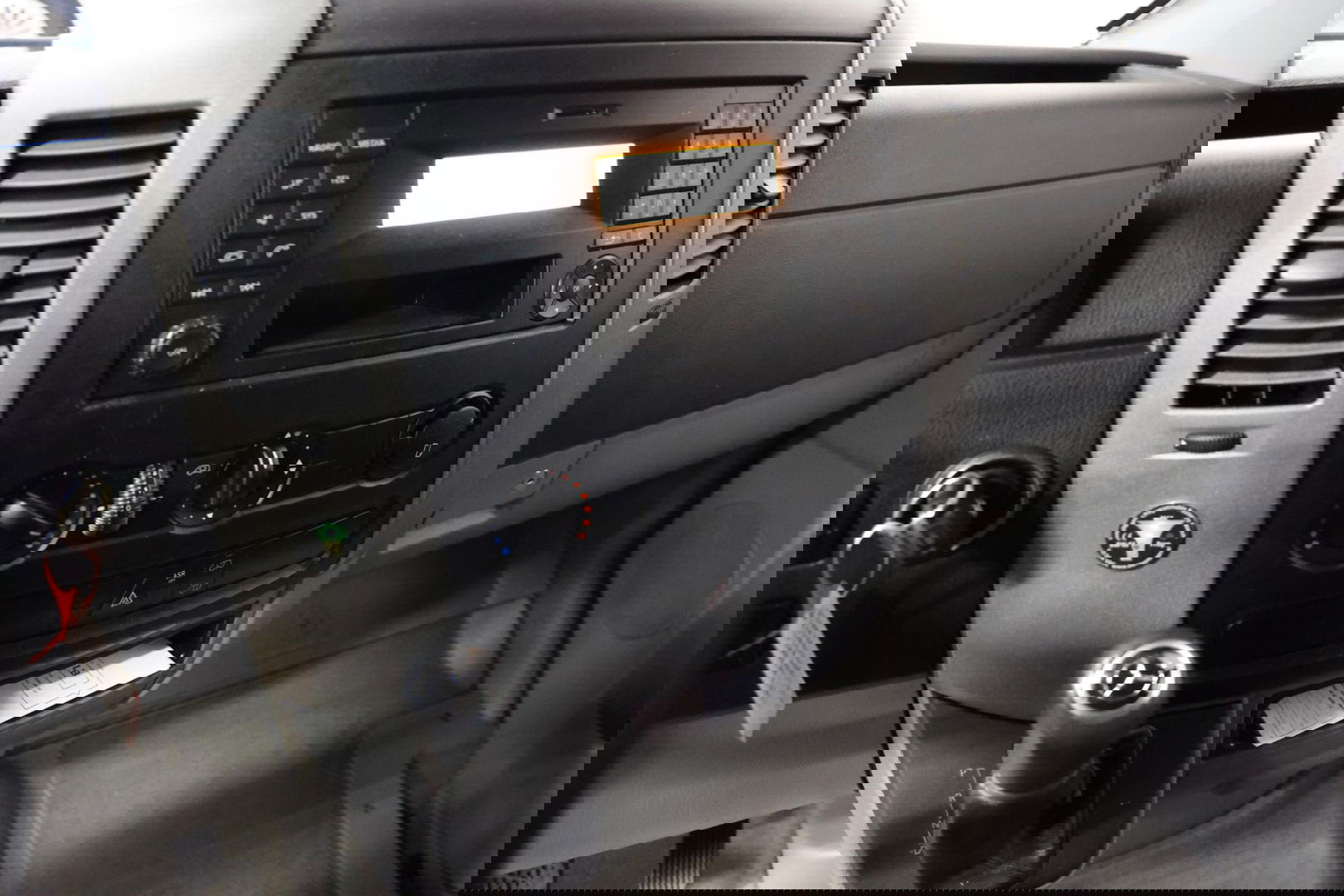 Mercedes-Benz Sprinter 311 2.2 CDI LAADKLEP POST NL