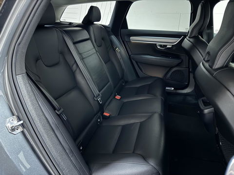 Volvo V90 2.0 T4 Momentum Leer Carplay Autopilot Trekh. NAP