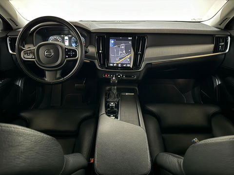 Volvo V90 2.0 T4 Momentum Leer Carplay Autopilot Trekh. NAP