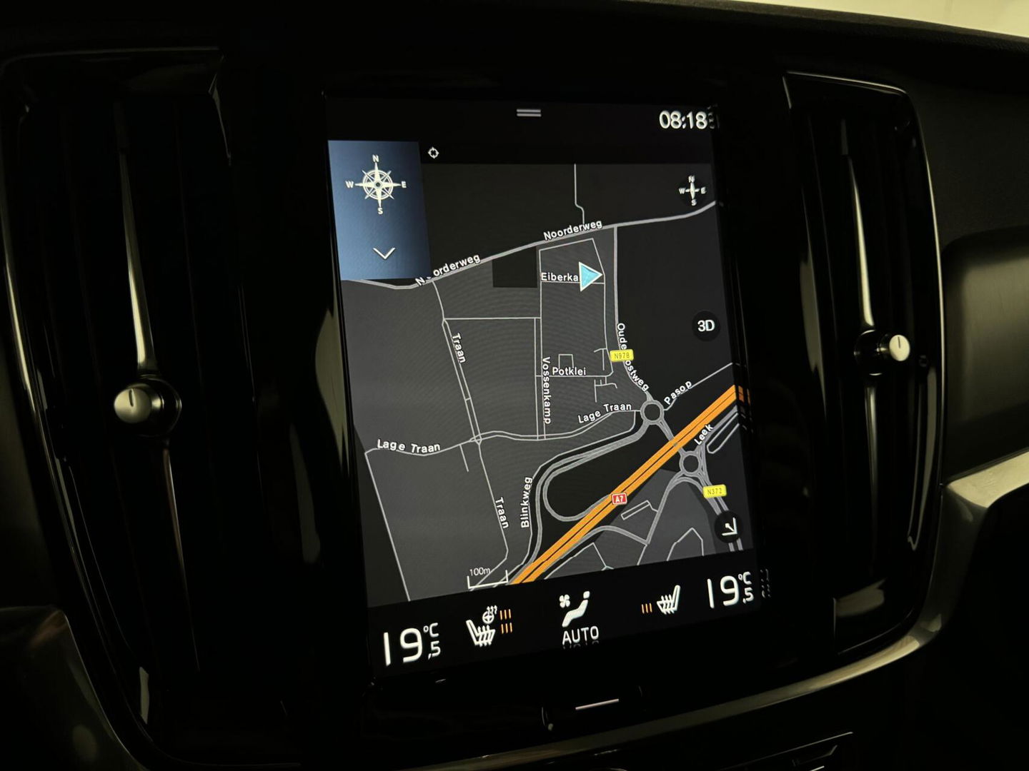 Volvo V90 2.0 T4 Momentum Leer Carplay Autopilot Trekh. NAP