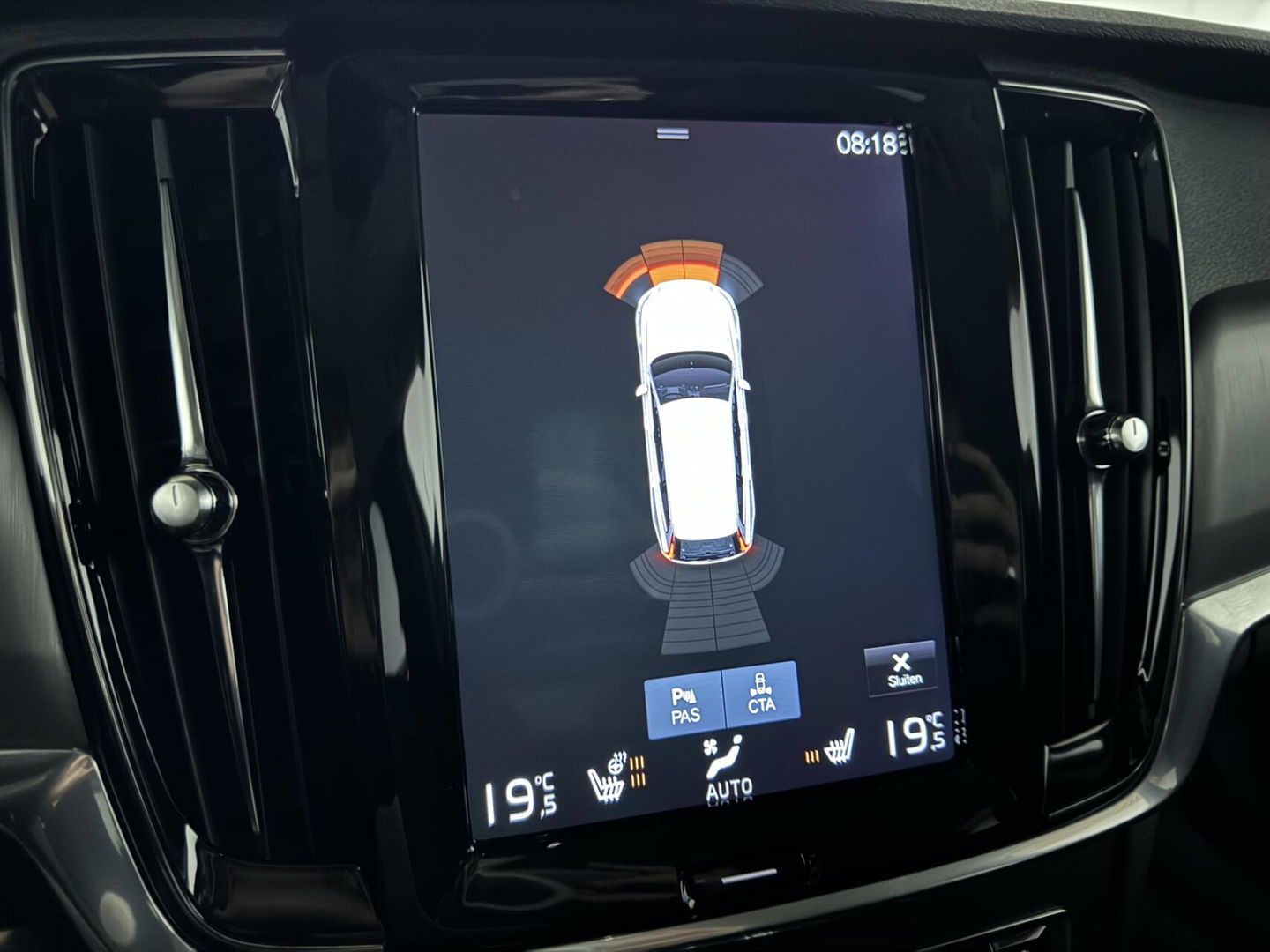 Volvo V90 2.0 T4 Momentum Leer Carplay Autopilot Trekh. NAP