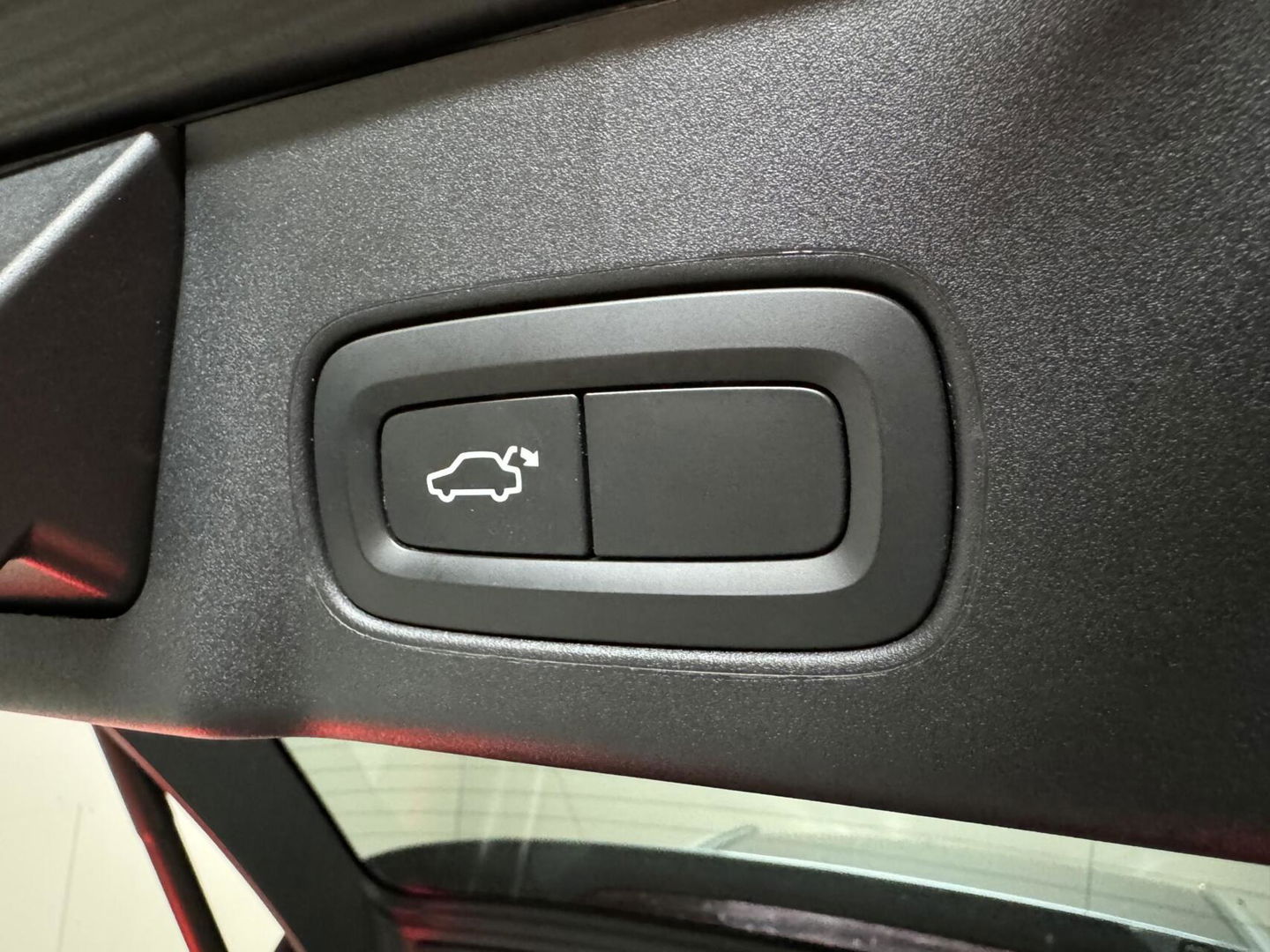 Volvo V90 2.0 T4 Momentum Leer Carplay Autopilot Trekh. NAP