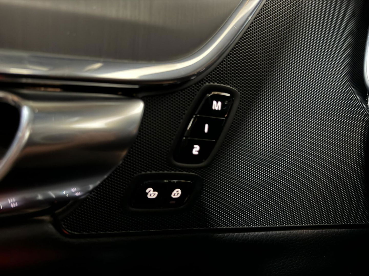 Volvo V90 2.0 T4 Momentum Leer Carplay Autopilot Trekh. NAP