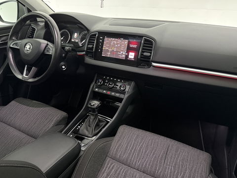 Škoda Karoq 1.5 TSI ACT Style Business | Pano | Sfeer | Camera | Canton | Memory | Trekh. | Carplay | Adap. Cruise | NAP