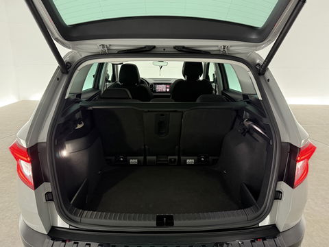 Škoda Karoq 1.5 TSI ACT Style Business | Pano | Sfeer | Camera | Canton | Memory | Trekh. | Carplay | Adap. Cruise | NAP