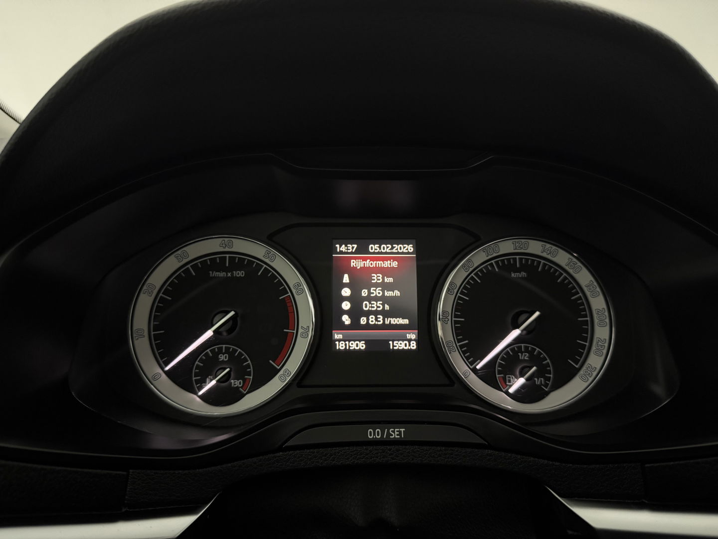 Škoda Karoq 1.5 TSI ACT Style Business | Pano | Sfeer | Camera | Canton | Memory | Trekh. | Carplay | Adap. Cruise | NAP