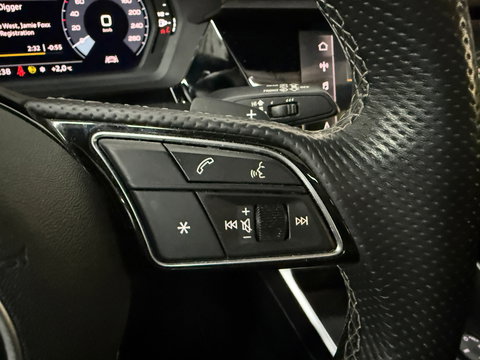 Audi A3 Sportback 40 TFSI e Advanced edition Pano S-line