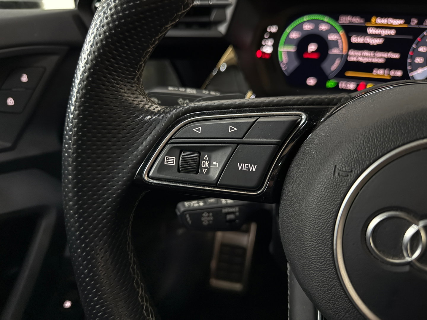 Audi A3 Sportback 40 TFSI e Advanced edition Pano S-line