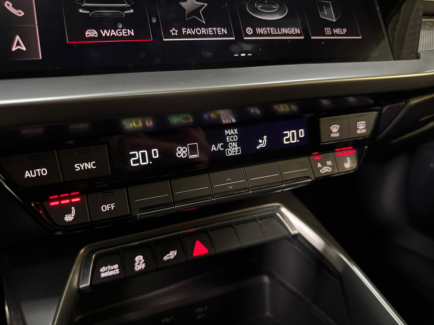 Audi A3 Sportback 40 TFSI e Advanced edition Pano S-line