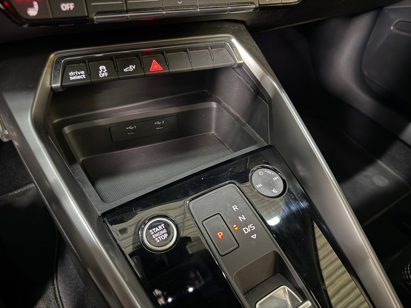 Audi A3 Sportback 40 TFSI e Advanced edition Pano S-line