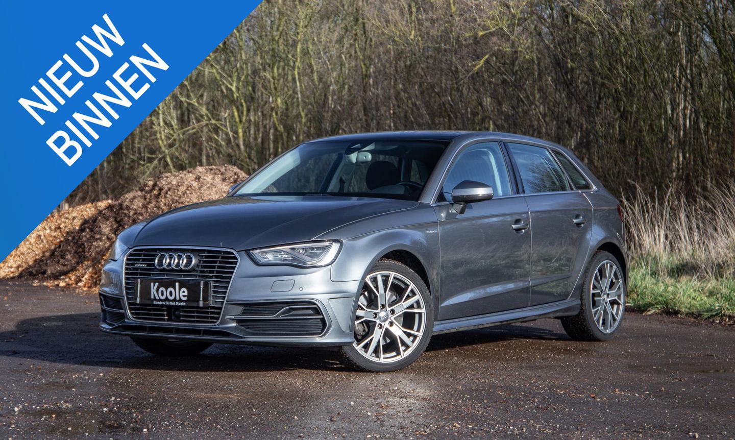 Audi A3 Sportback 1.4 e-tron PHEV Attraction Pro Line plus CARPLAY / CRUISE CONTROLE / STOELVERWARMING / PANORAMA DAK