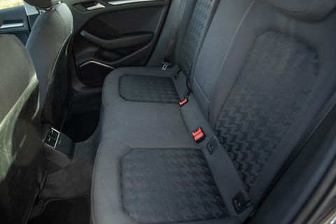 Audi A3 Sportback 1.4 e-tron PHEV Attraction Pro Line plus CARPLAY / CRUISE CONTROLE / STOELVERWARMING / PANORAMA DAK