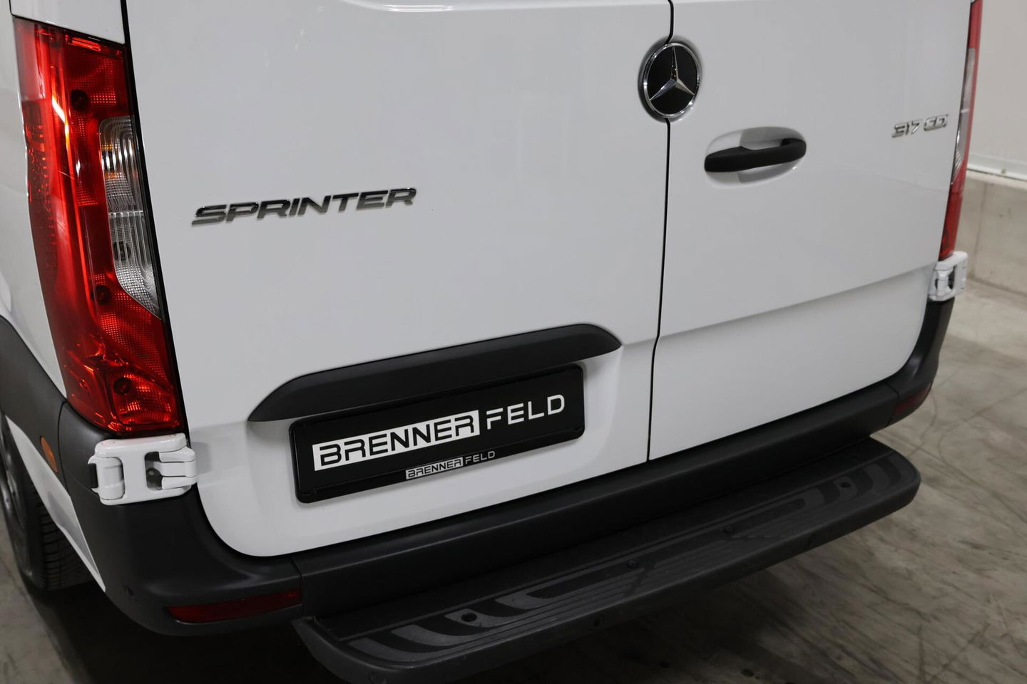 Mercedes-Benz Sprinter bestel 317 1.9 CDI L2H2 RWD