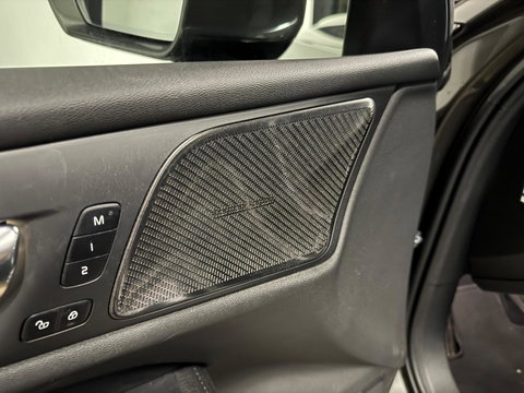 Volvo V60 2.0 T8 Twin Engine AWD Inscription PANO KEYLESS