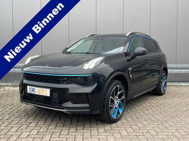 Lynk & Co 01 - 1.5 Pano / Appel Car Play / Plug-in Hybride