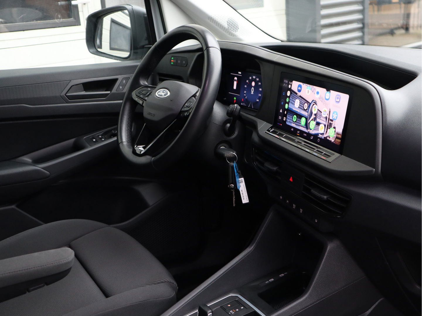 Ford Transit Connect 2.0 EcoBlue 122 pk Automaat - L2 Maxi L+R Schuifdr