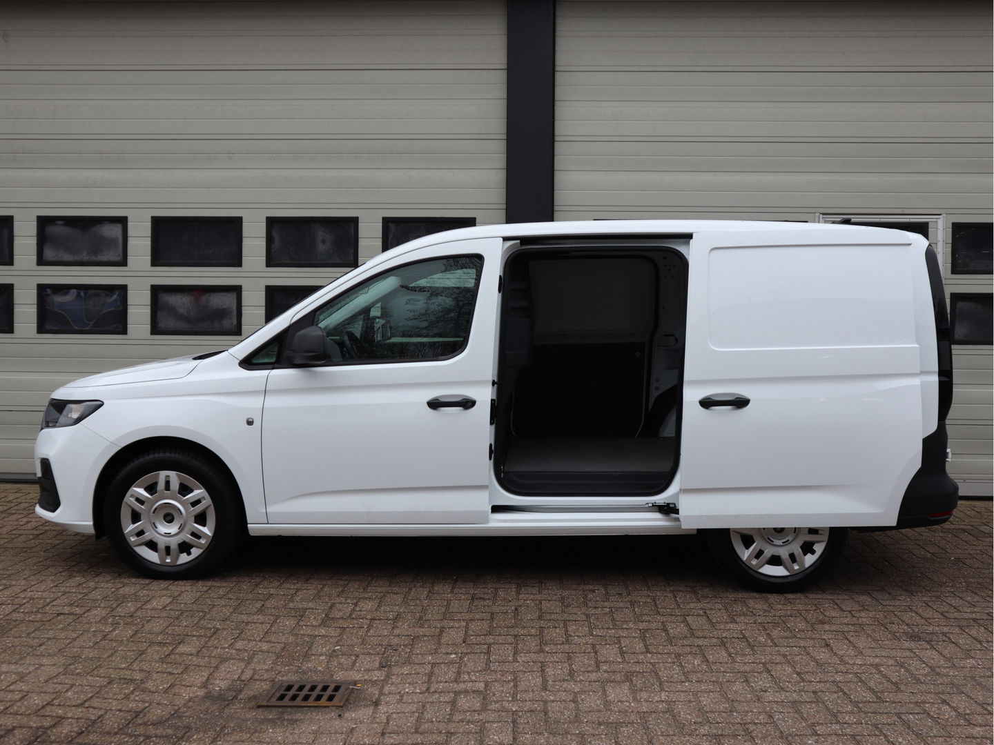 Ford Transit Connect 2.0 EcoBlue 122 pk Automaat - L2 Maxi L+R Schuifdr
