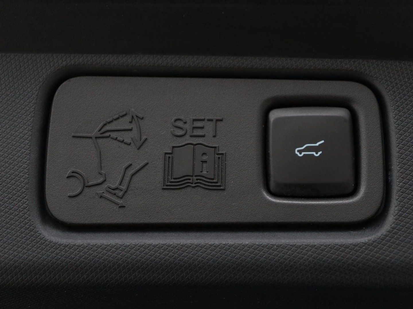 Ford Mustang Mach-E Extended RWD 98 kWh | SOH 92% | Panoramadak | Leder | 360 Camera | Stoelverwarming | B&O Sound | Adaptive cruise | Park Assist | Keyless