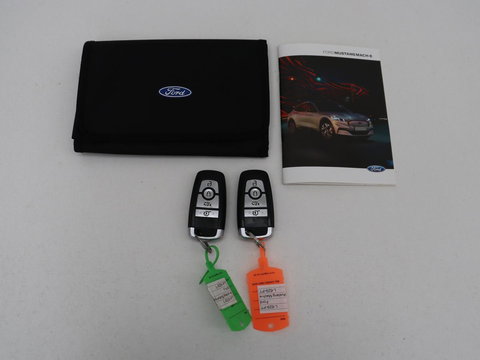 Ford Mustang Mach-E Extended RWD 98 kWh | SOH 92% | Panoramadak | Leder | 360 Camera | Stoelverwarming | B&O Sound | Adaptive cruise | Park Assist | Keyless