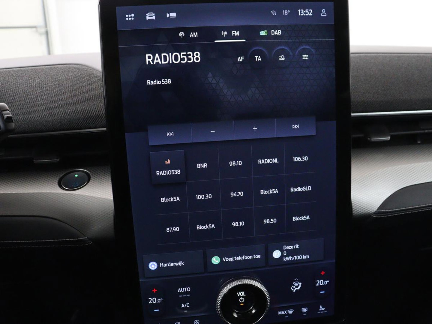 Ford Mustang Mach-E Extended RWD 98 kWh | SOH 92% | Panoramadak | Leder | 360 Camera | Stoelverwarming | B&O Sound | Adaptive cruise | Park Assist | Keyless