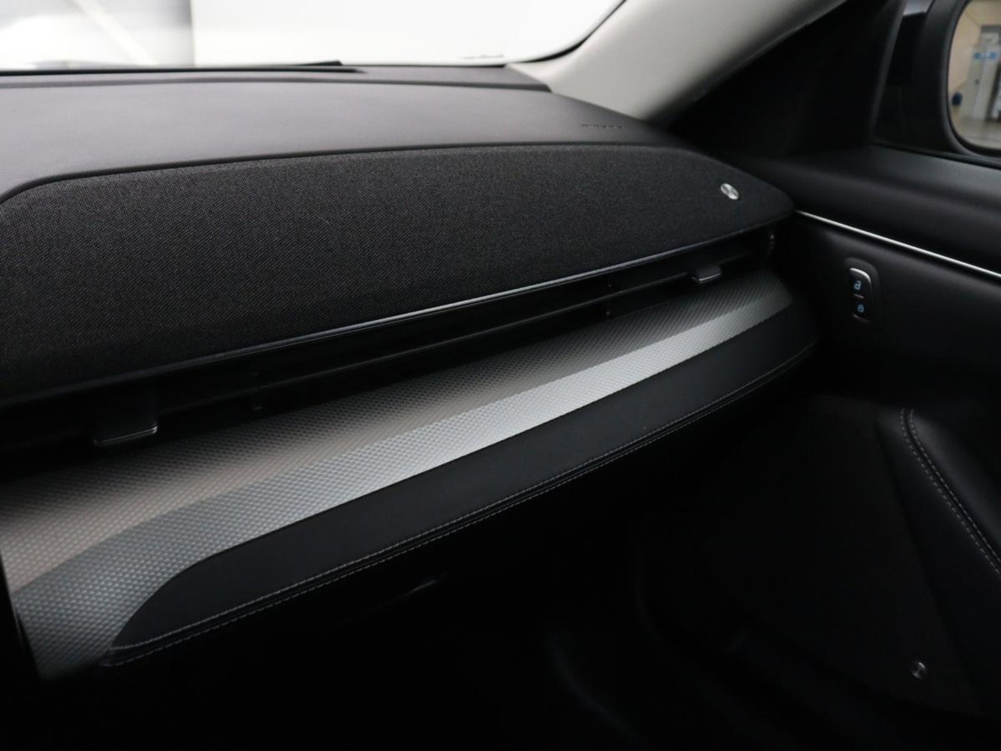 Ford Mustang Mach-E Extended RWD 98 kWh | SOH 92% | Panoramadak | Leder | 360 Camera | Stoelverwarming | B&O Sound | Adaptive cruise | Park Assist | Keyless