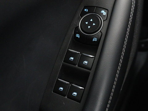 Ford Mustang Mach-E Extended RWD 98 kWh | SOH 92% | Panoramadak | Leder | 360 Camera | Stoelverwarming | B&O Sound | Adaptive cruise | Park Assist | Keyless