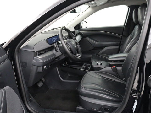 Ford Mustang Mach-E Extended RWD 98 kWh | SOH 92% | Panoramadak | Leder | 360 Camera | Stoelverwarming | B&O Sound | Adaptive cruise | Park Assist | Keyless