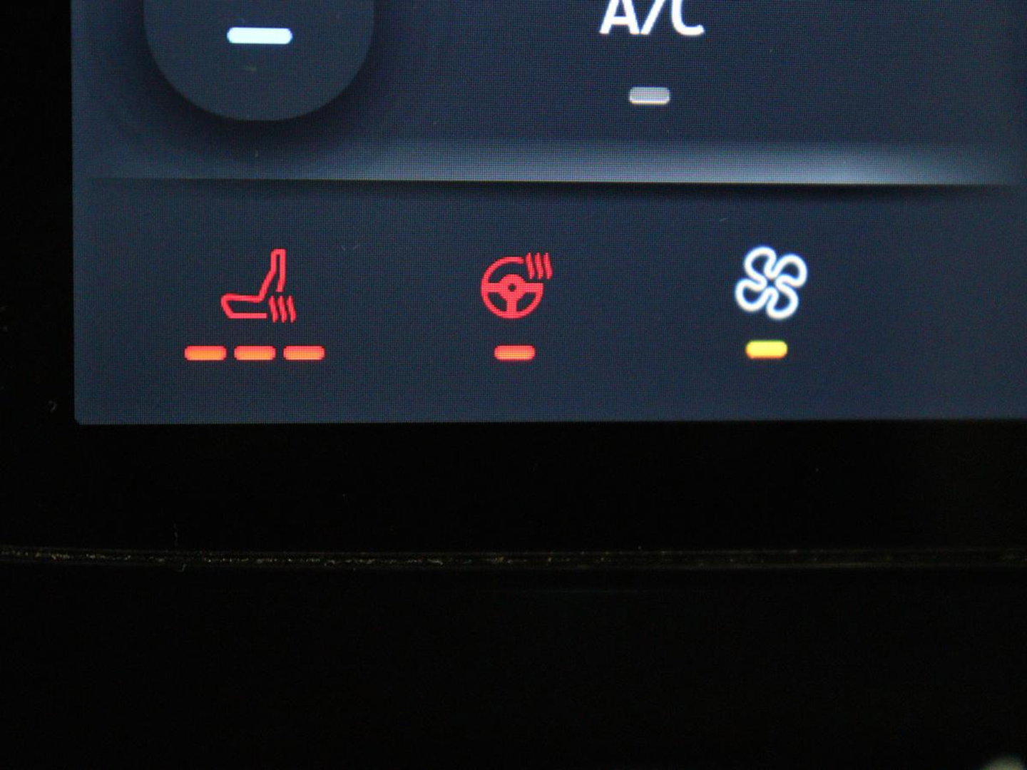 Ford Mustang Mach-E Extended RWD 98 kWh | SOH 92% | Panoramadak | Leder | 360 Camera | Stoelverwarming | B&O Sound | Adaptive cruise | Park Assist | Keyless