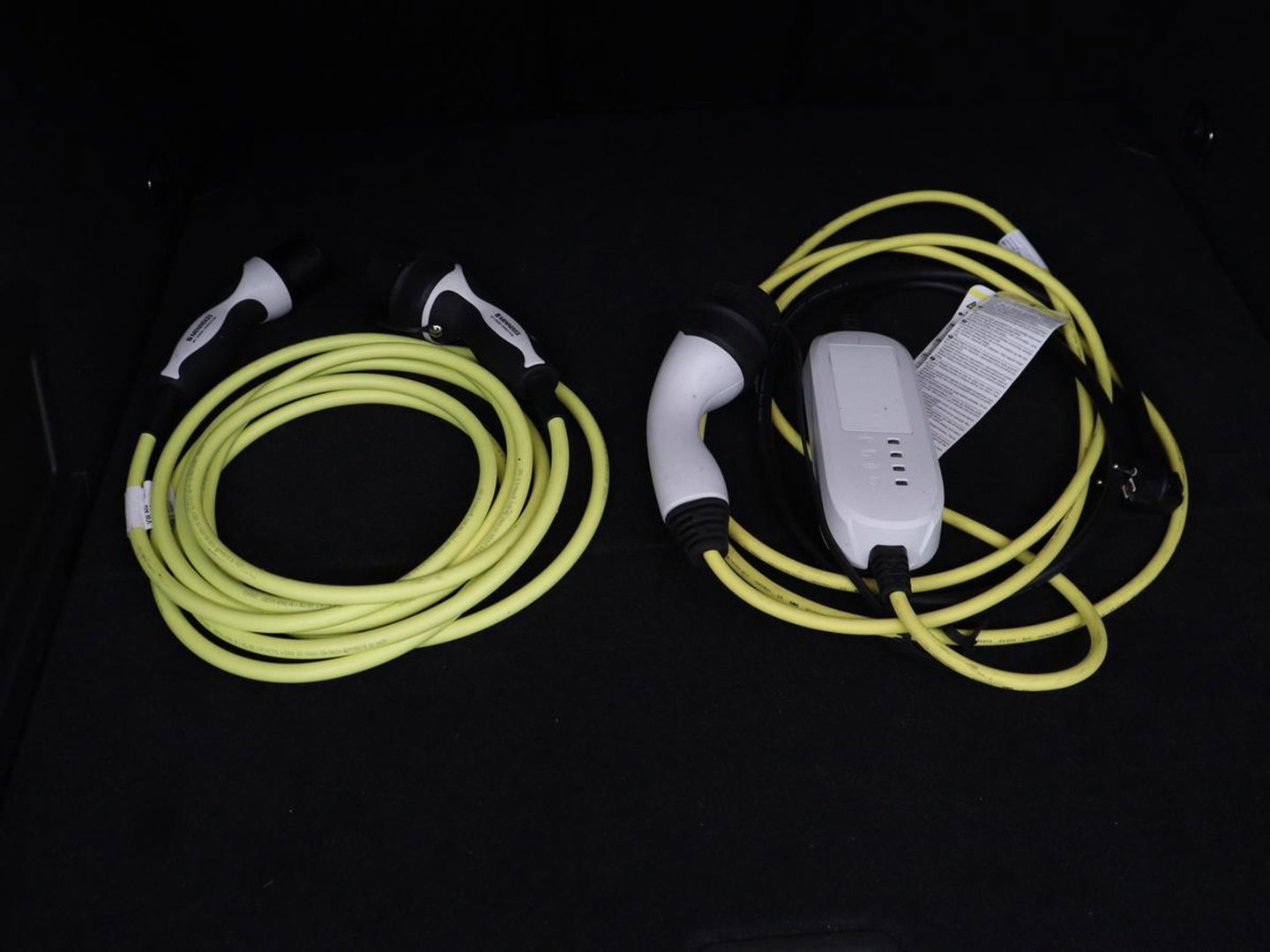 Volkswagen Passat 1.4 TSI PHEV GTE | Stoelverwarming | Virtual Cockpit | Camera | Adaptive cruise | Carplay | Massage | Matrix LED | Navigatie | Side Assist | Achterbankverwarming | Plug In