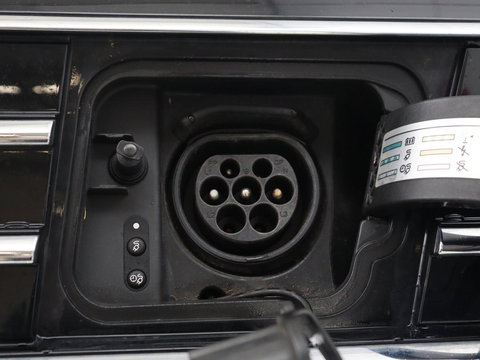 Volkswagen Passat 1.4 TSI PHEV GTE | Stoelverwarming | Virtual Cockpit | Camera | Adaptive cruise | Carplay | Massage | Matrix LED | Navigatie | Side Assist | Achterbankverwarming | Plug In