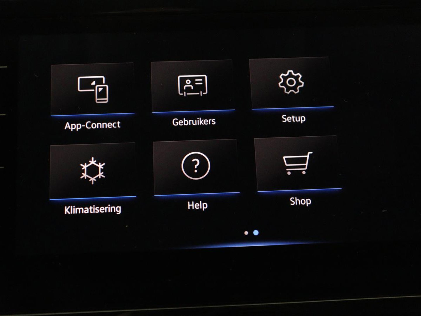 Volkswagen Passat 1.4 TSI PHEV GTE | Stoelverwarming | Virtual Cockpit | Camera | Adaptive cruise | Carplay | Massage | Matrix LED | Navigatie | Side Assist | Achterbankverwarming | Plug In