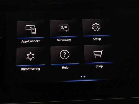Volkswagen Passat 1.4 TSI PHEV GTE | Stoelverwarming | Virtual Cockpit | Camera | Adaptive cruise | Carplay | Massage | Matrix LED | Navigatie | Side Assist | Achterbankverwarming | Plug In