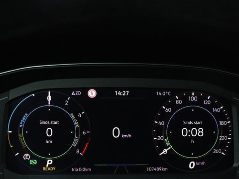 Volkswagen Passat 1.4 TSI PHEV GTE | Stoelverwarming | Virtual Cockpit | Camera | Adaptive cruise | Carplay | Massage | Matrix LED | Navigatie | Side Assist | Achterbankverwarming | Plug In