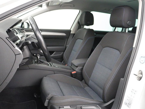 Volkswagen Passat 1.4 TSI PHEV GTE | Stoelverwarming | Virtual Cockpit | Camera | Adaptive cruise | Carplay | Massage | Matrix LED | Navigatie | Side Assist | Achterbankverwarming | Plug In