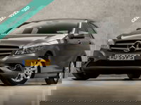 Mercedes-Benz A-Klasse - 180 Sport (NAVIGATIE, LEDER, ZWART HEMEL, STOELVERWARMING, SPORTSTOELEN, PARKEERSENSOREN, CRUISE, BLUETOOTH, NIEUWSTAAT)