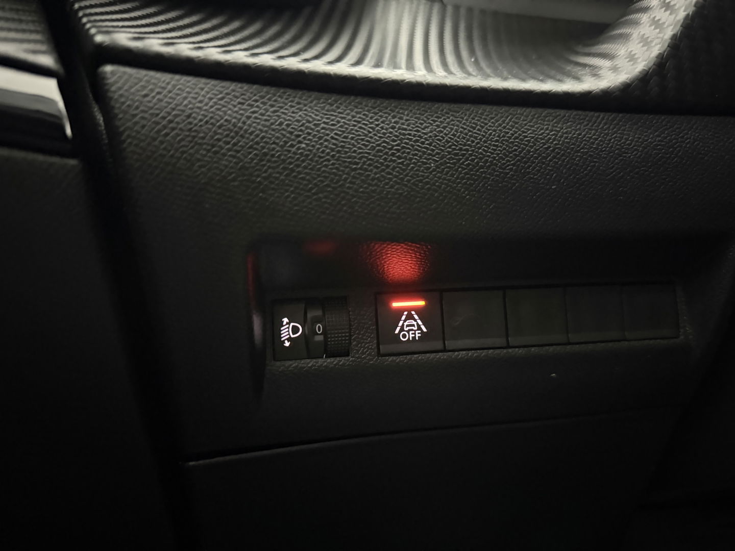 Peugeot 2008 1.2 PureTech 130pk Allure | Pano | Camera | Virtual | Trekh. | Carplay | Cruise | Navi | NAP