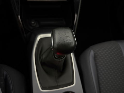 Peugeot 2008 1.2 PureTech 130pk Allure | Pano | Camera | Virtual | Trekh. | Carplay | Cruise | Navi | NAP