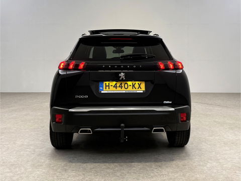 Peugeot 2008 1.2 PureTech 130pk Allure | Pano | Camera | Virtual | Trekh. | Carplay | Cruise | Navi | NAP