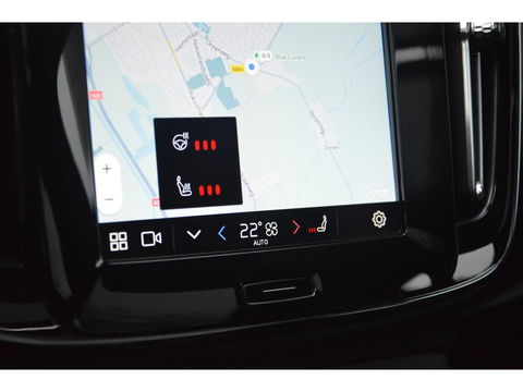 Volvo XC40 Recharge Pro | Panoramadak | Stoel + Stuur Verwarmd | Harman/Kardon | 360° Camera | BLIS | Memory |