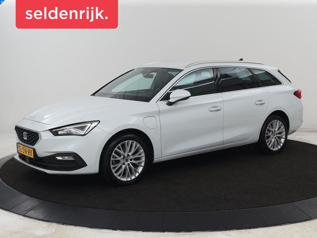 SEAT Leon - 1.4 TSI eHybrid PHEV Xcellence | Leder/Alcantara | Stoelverwarming | Adaptive cruise | Carplay | Sfeerverlichting | Navigatie | Stuurverwarming | Keyless | Full LED | Plug In