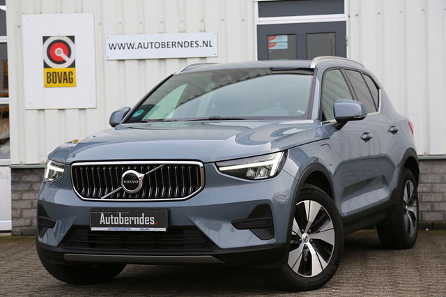 Volvo XC40 - 1.5 T5 262P Plug-in hybrid Core Bright*Facelift!*Perfect Onderh.*Sportstoelen/Stoelverw./Stuurverw./Keyless Entry+Go/Apple Carplay-Android/DAB/LED/Camera/Parkeersens.V+A/18 inch LM*