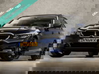 BMW 3 Serie - 320i Sportline 184Pk Automaat (SCHUIFDAK, APPLE CARPLAY, GROOT NAVI, GETINT GLAS, SPORTSTOELEN, PARKEERSENSOREN, LIVE COCKPIT, NIEUWSTAAT)