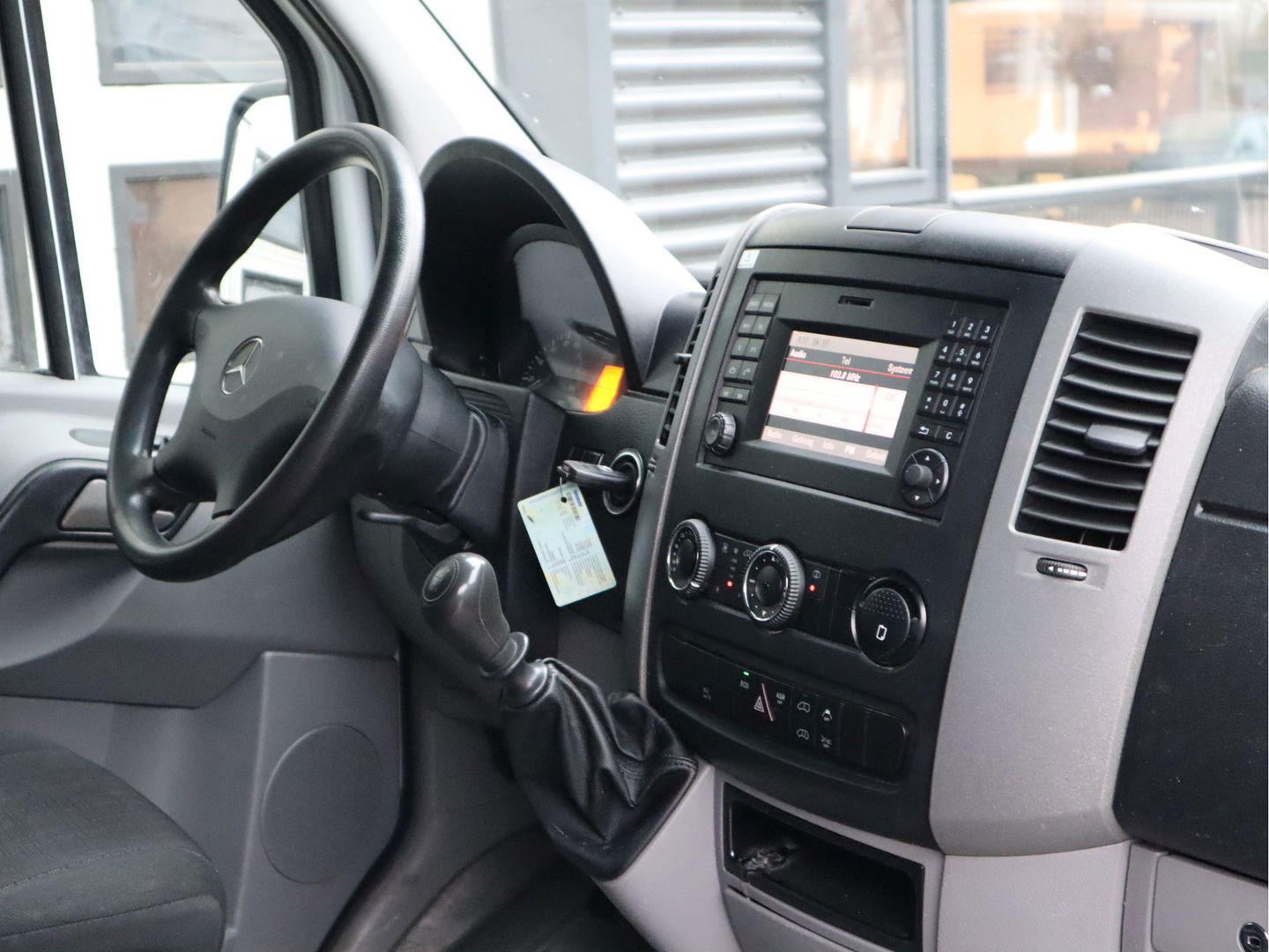 Mercedes-Benz Sprinter 310 CDI Euro 6 L2H2 - Trekhaak - BOTT Inrichting - Airco - Camera