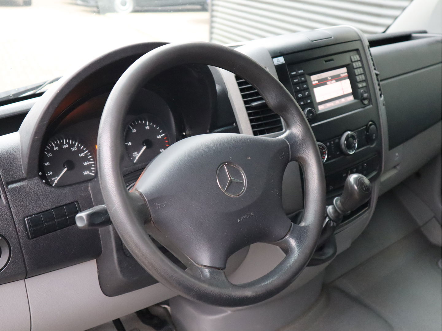 Mercedes-Benz Sprinter 310 CDI Euro 6 L2H2 - Trekhaak - BOTT Inrichting - Airco - Camera