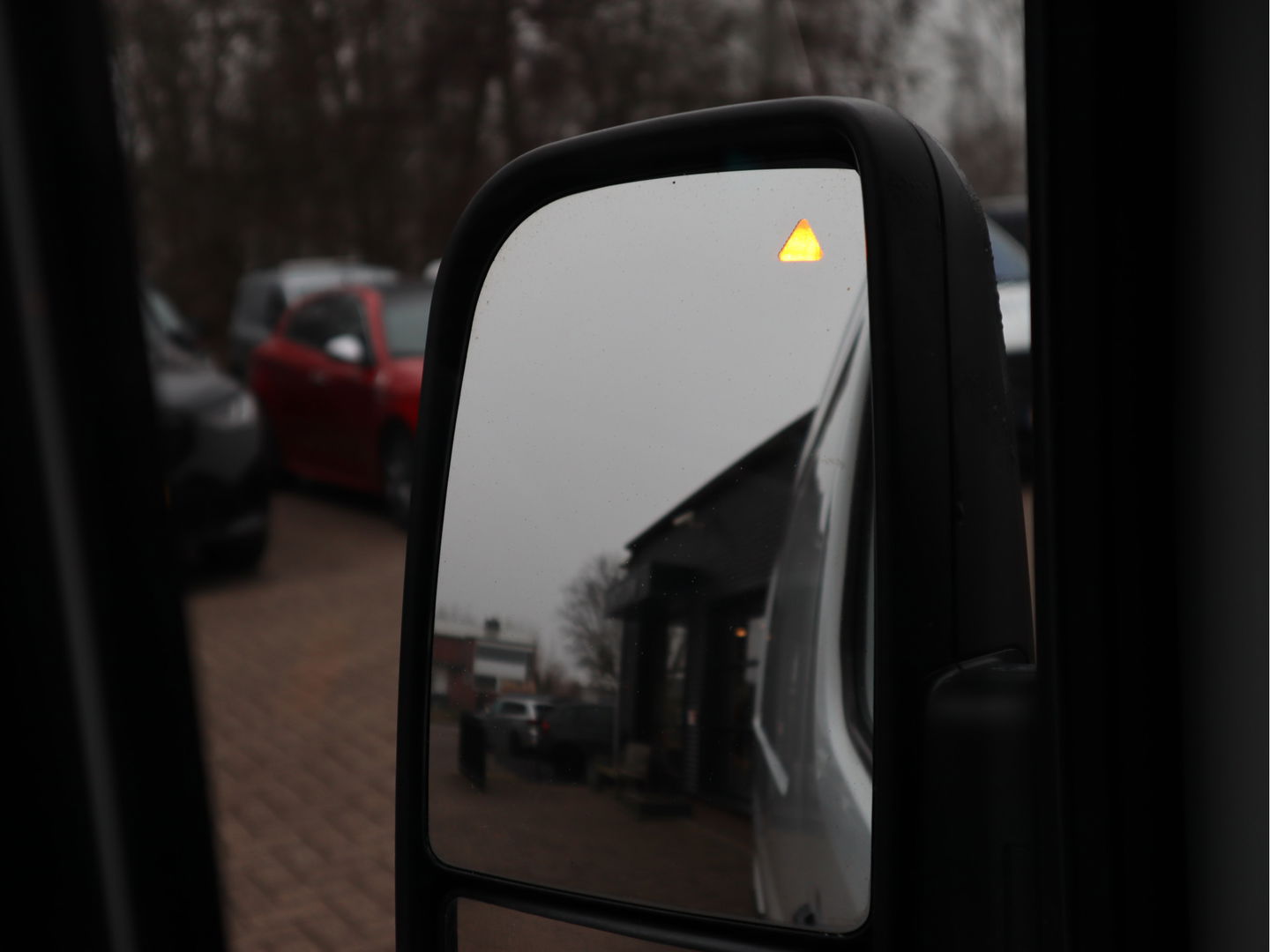 Mercedes-Benz Sprinter 310 CDI Euro 6 L2H2 - Trekhaak - BOTT Inrichting - Airco - Camera