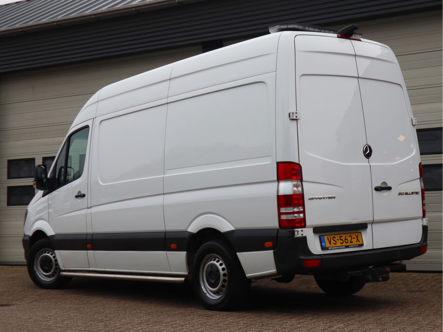Mercedes-Benz Sprinter 310 CDI Euro 6 L2H2 - Trekhaak - BOTT Inrichting - Airco - Camera