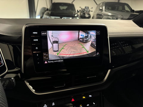 Volkswagen T-Roc 1.5 TSI R-Line PANO KEYLESS CAM
