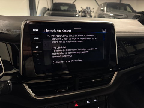 Volkswagen T-Roc 1.5 TSI R-Line PANO KEYLESS CAM