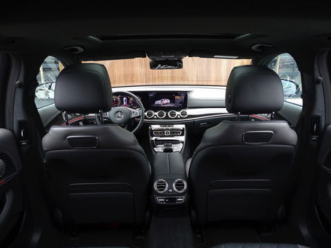 Mercedes-Benz E-Klasse Estate 400 334PK V6T 4Matic / Designo / alcantara / Burmester / 360°